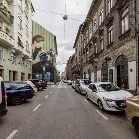 Sleek Downtown Living Apartamento Budapeste Exterior foto