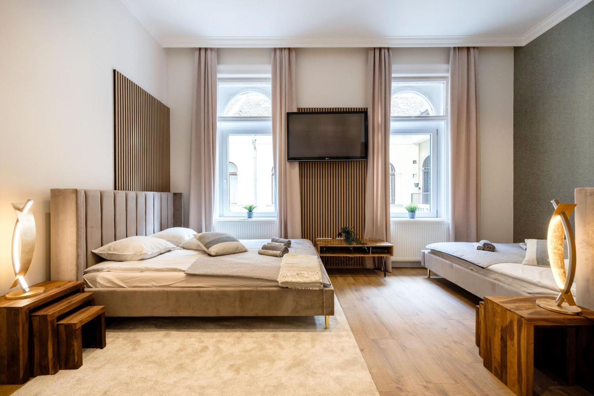 Sleek Downtown Living Apartamento Budapeste Exterior foto